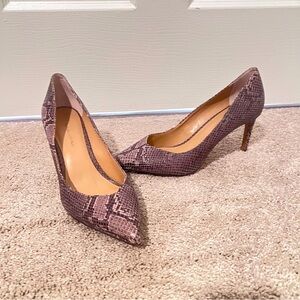 Snake skin pointed toe heels